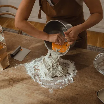 Functional Form taikinaskaavin - Metalli-silikoni, 2 osaa - Fiskars