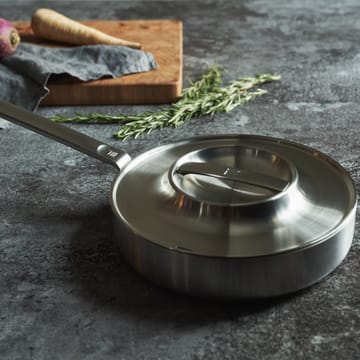 Norden korkeareunainen paistinpannu ruostumaton teräs - 26 cm - Fiskars