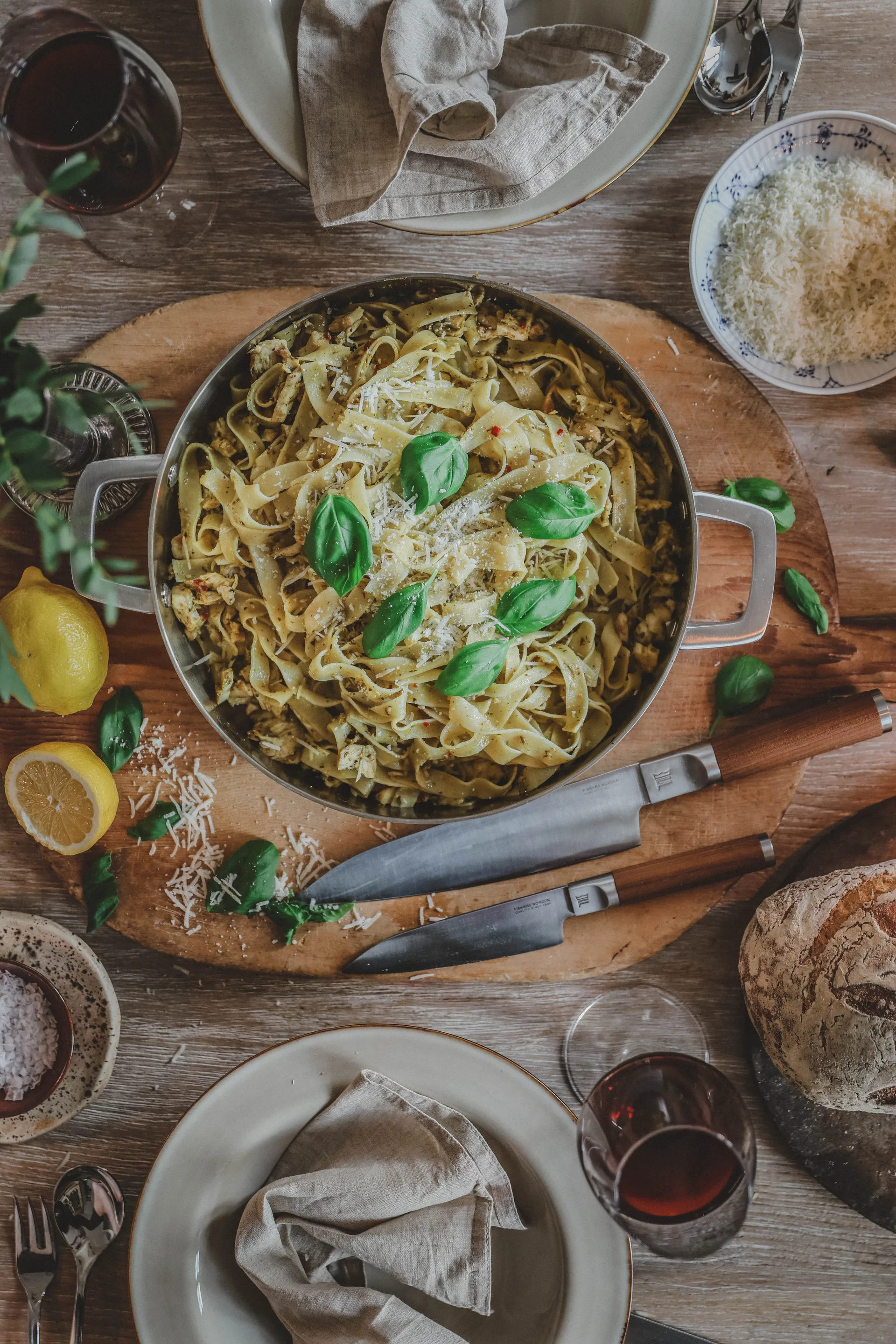 Norden uunipannu ruostumaton teräs, 28 cm Fiskars