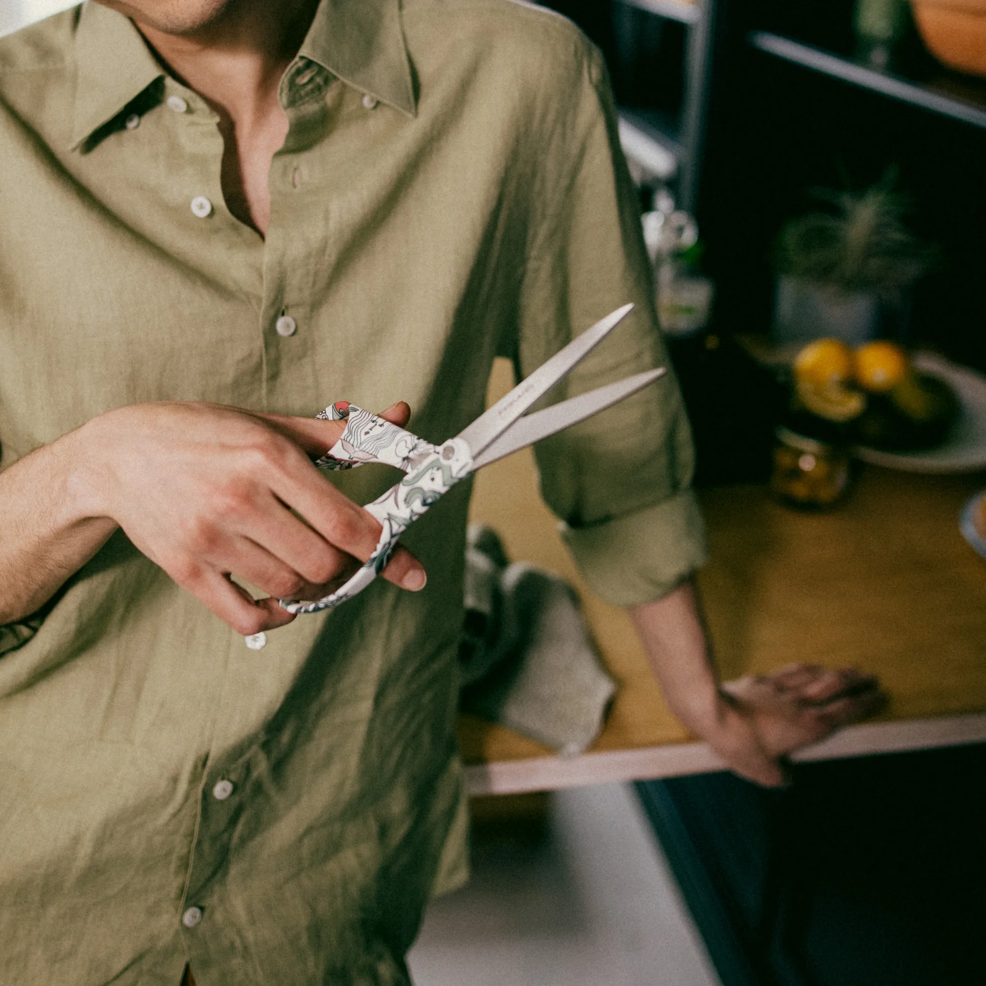 Puutarhurit universaalisakset 21 cm, Monivärinen Fiskars