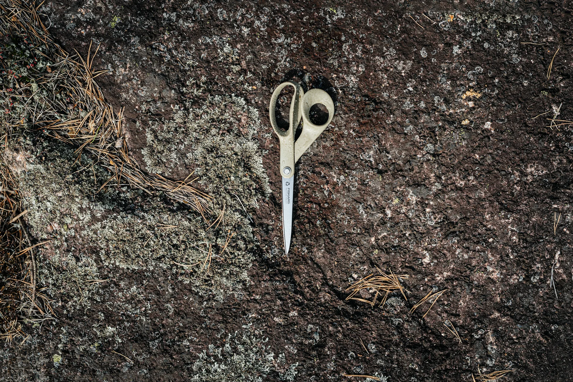 Yleissaksi kierrätetystä materiaalista, 21 cm Fiskars