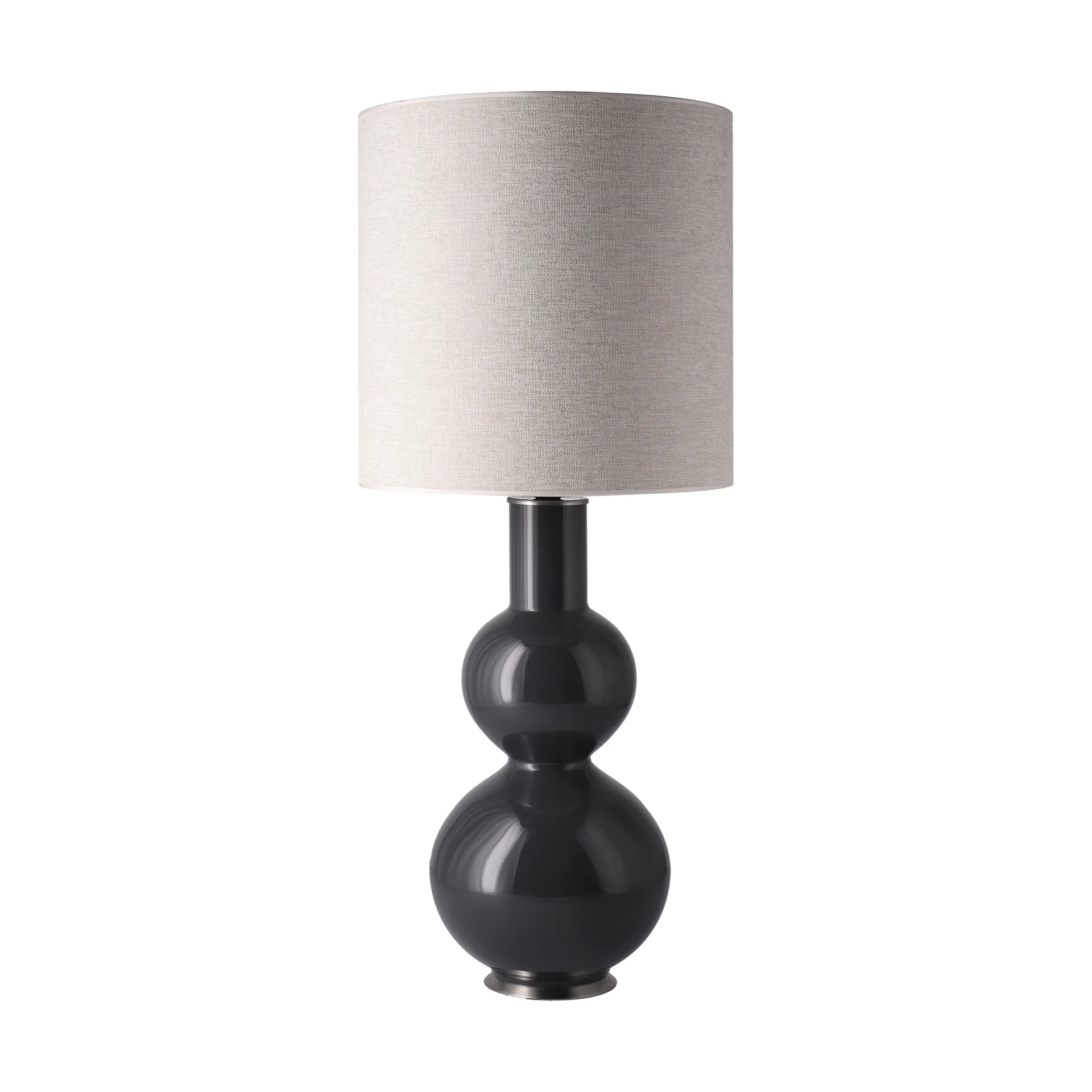 Augusta-pöytälamppu harmaalla lampunjalalla, London Beige M Flavia Lamps