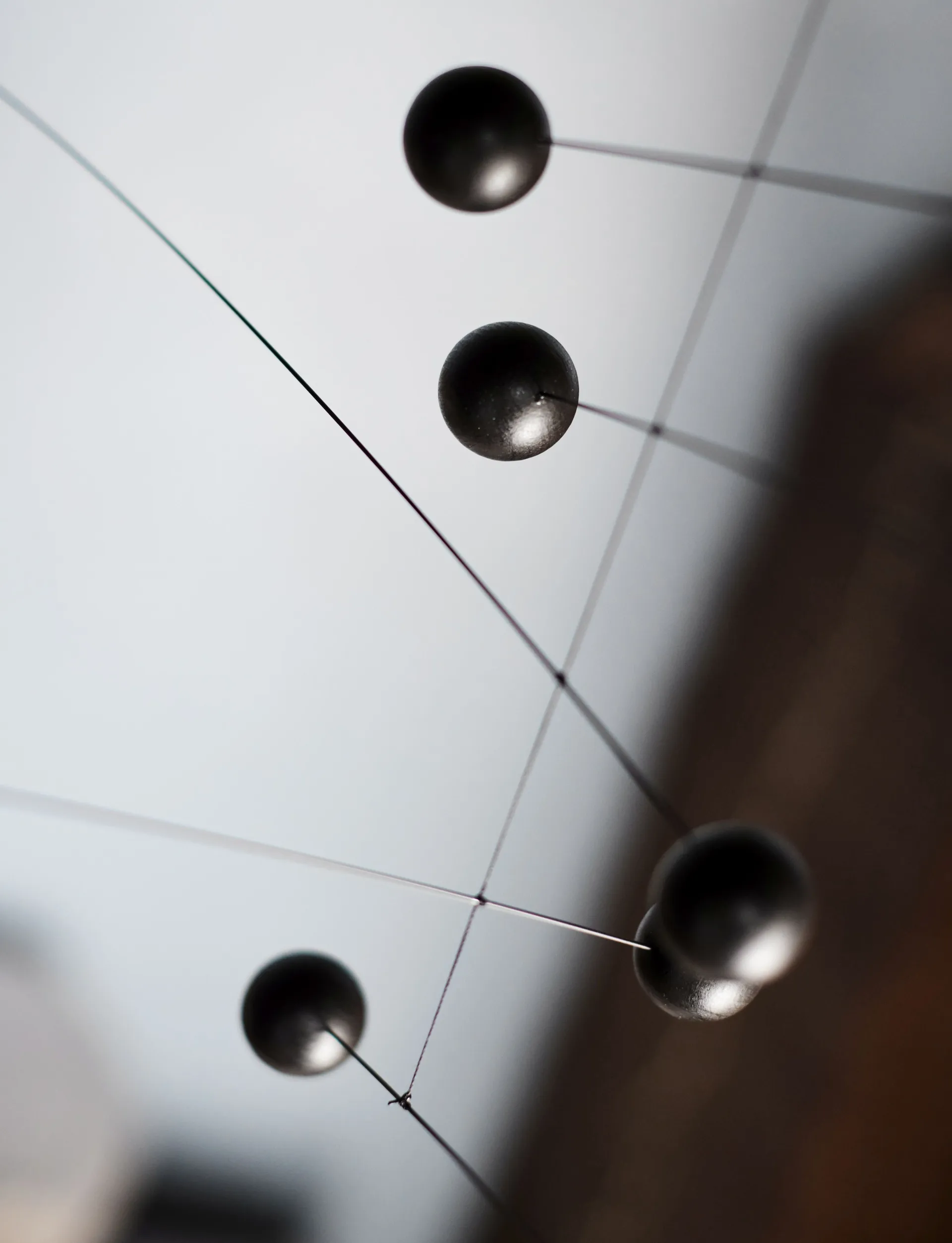 Futura mobile, musta-punainen Flensted Mobiles