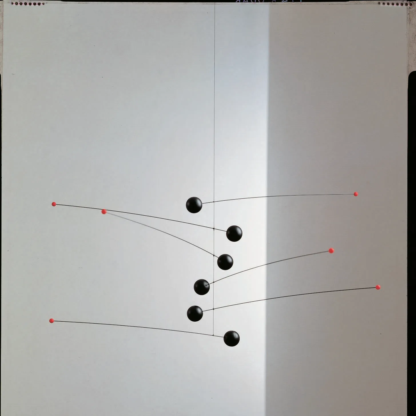 Futura mobile, musta-punainen Flensted Mobiles