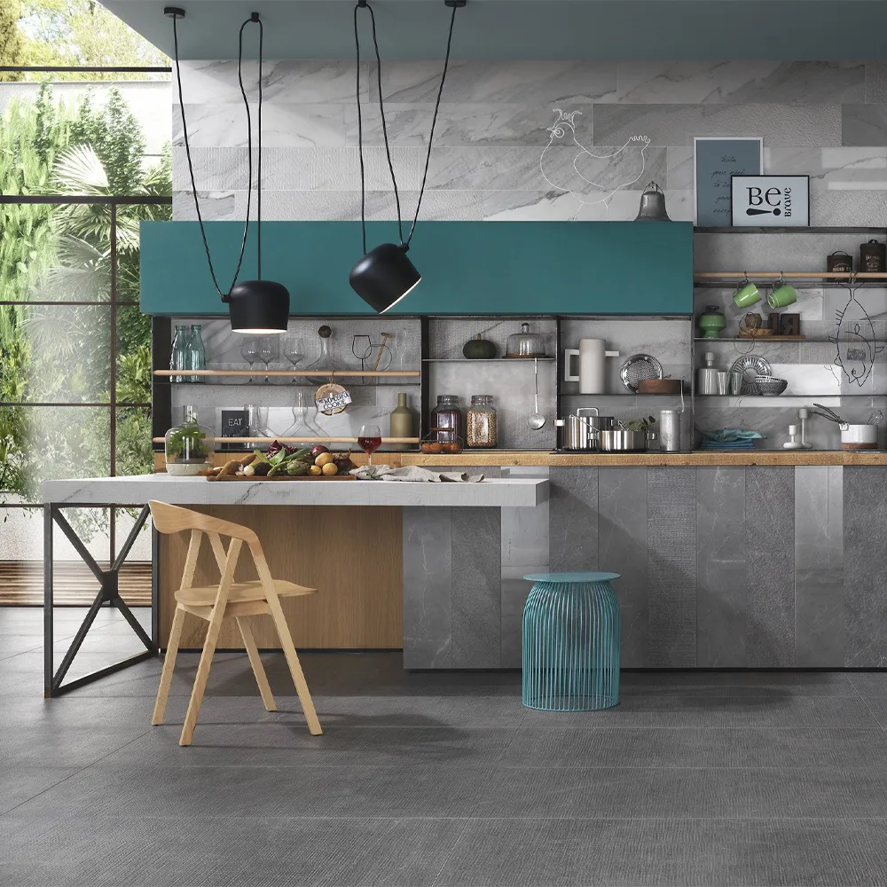 AIM small kattovalaisin, White Flos