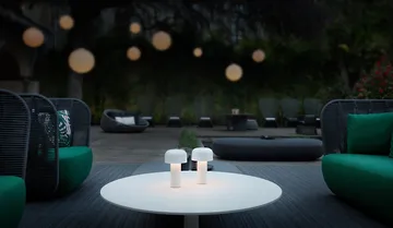 Bellhop kannettava pöytävalaisin - White - Flos