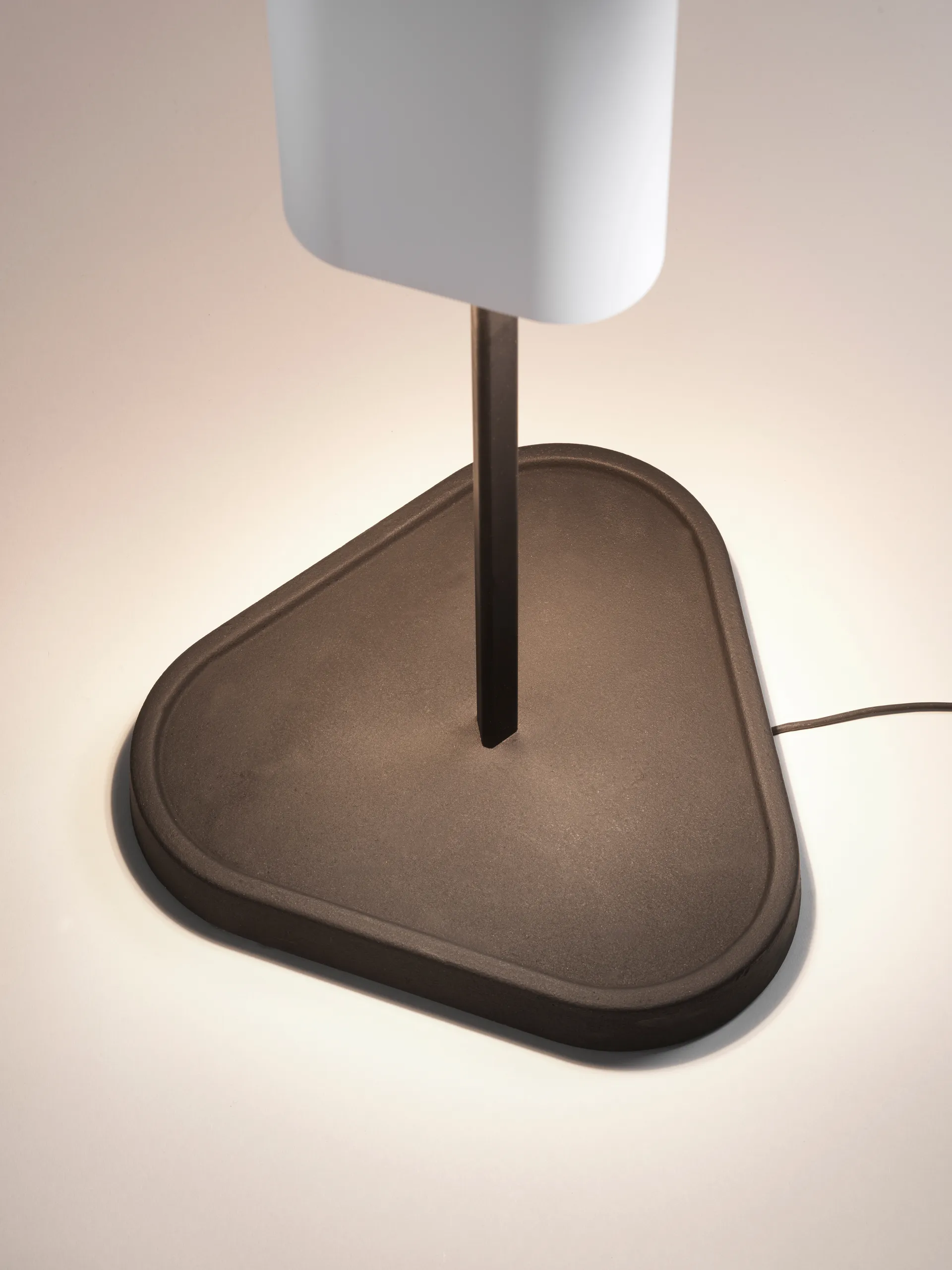 EMI lattiavalaisin 170 cm, Off white Flos