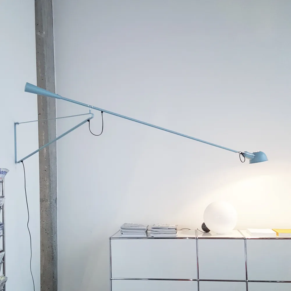 Flos 265 seinävalaisin, Valkoinen lakka Flos