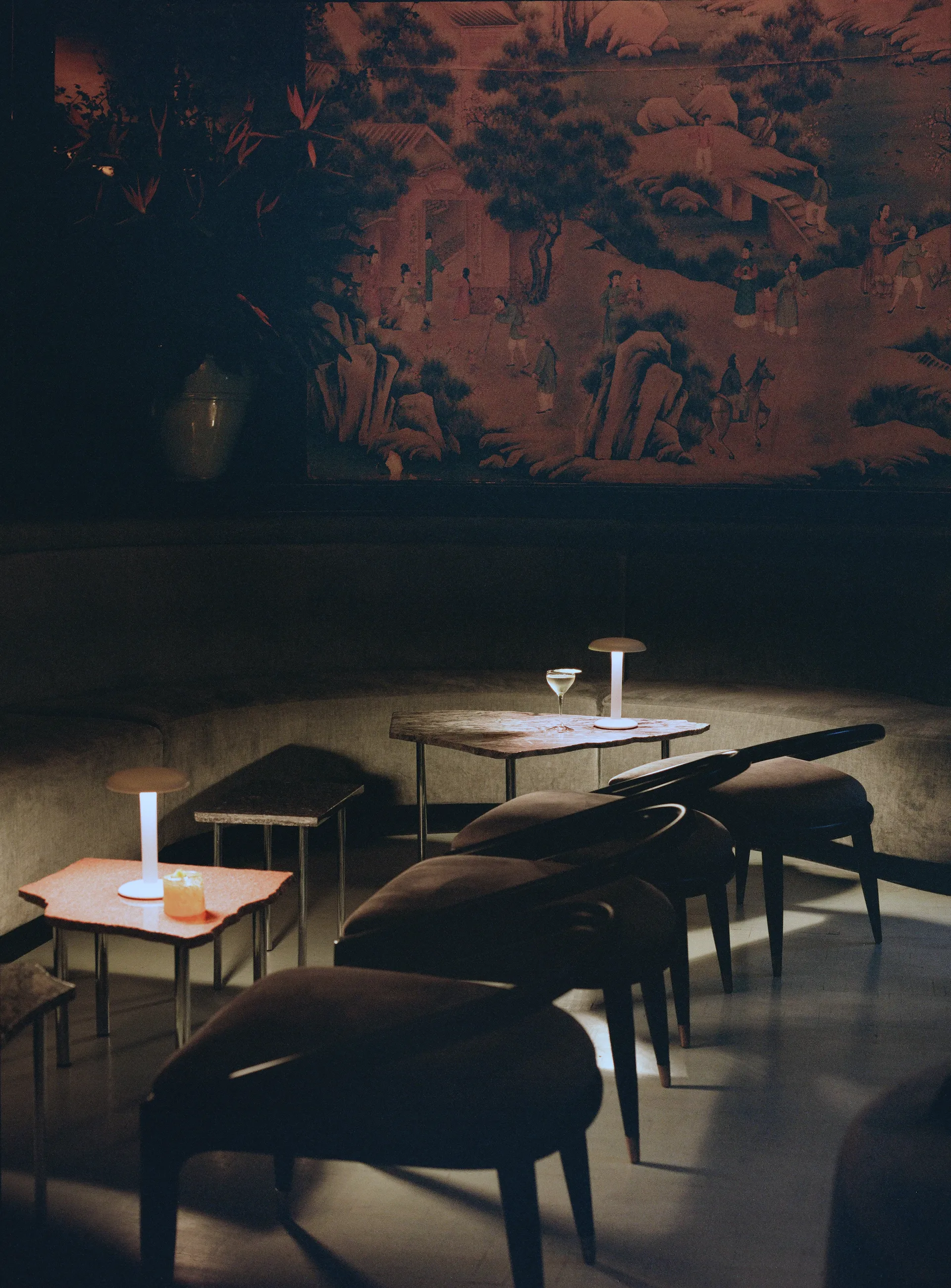 Gustave Residential kannettava pöytävalaisin, Matte white Flos