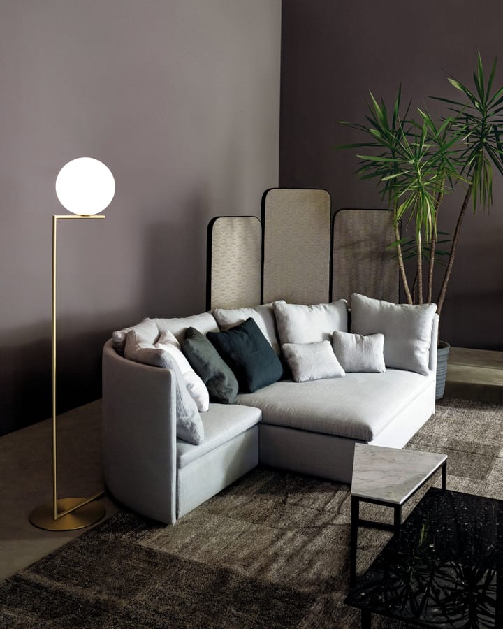 IC F1 lattiavalaisin 135 cm, Gold Flos