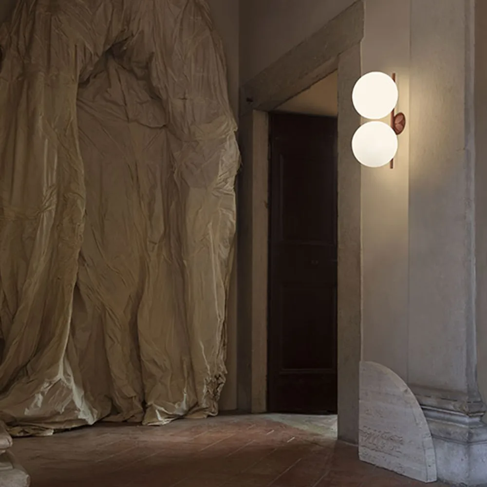 IC lights C/W1 Double seinävalaisin, Burgundy-opal Flos