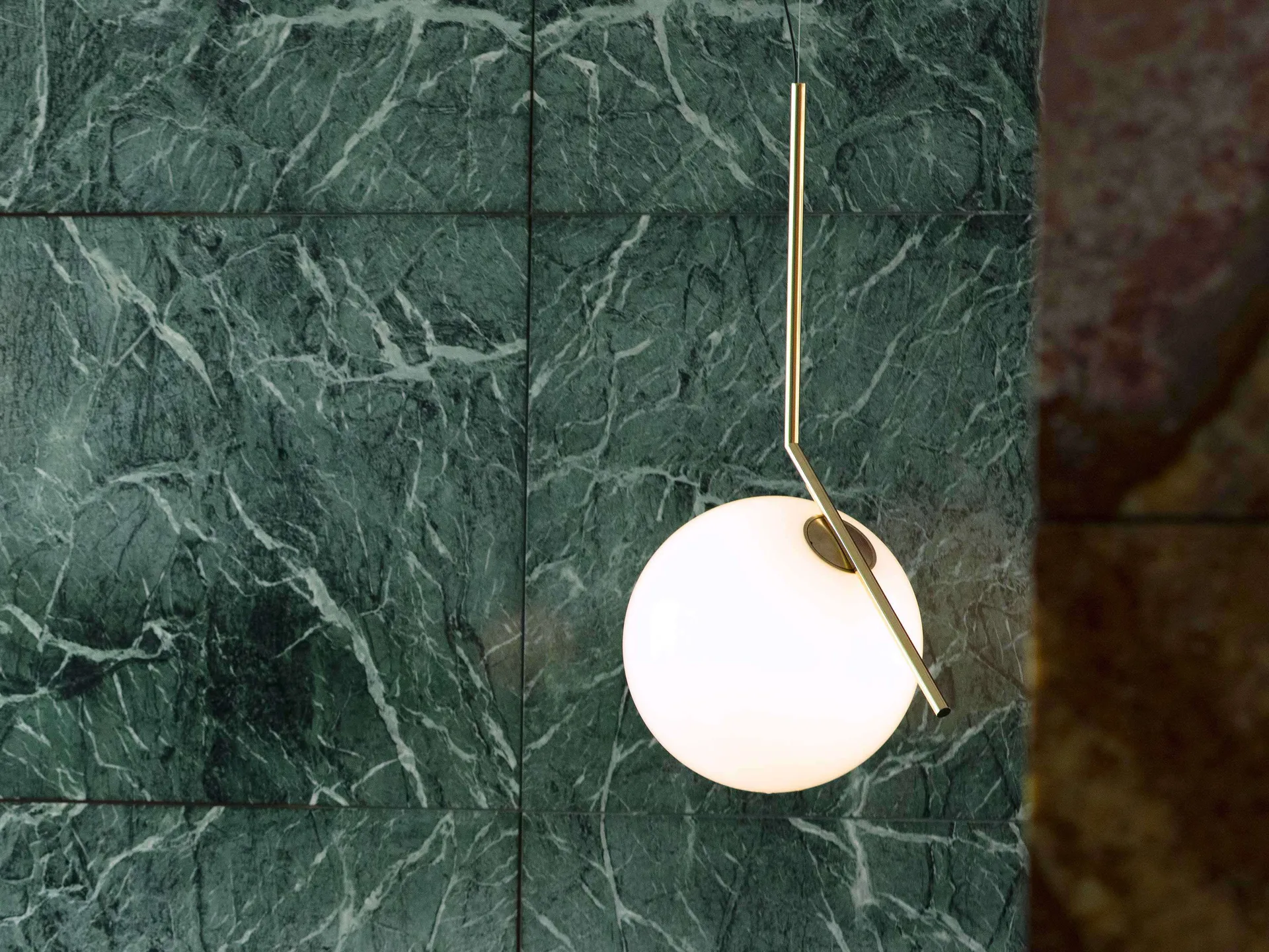 IC Lights S3 kattovalaisin 102,8 cm, Brass Flos