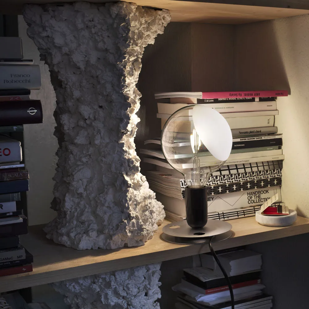 Lampadina pöytälamppu, Valkoinen Flos