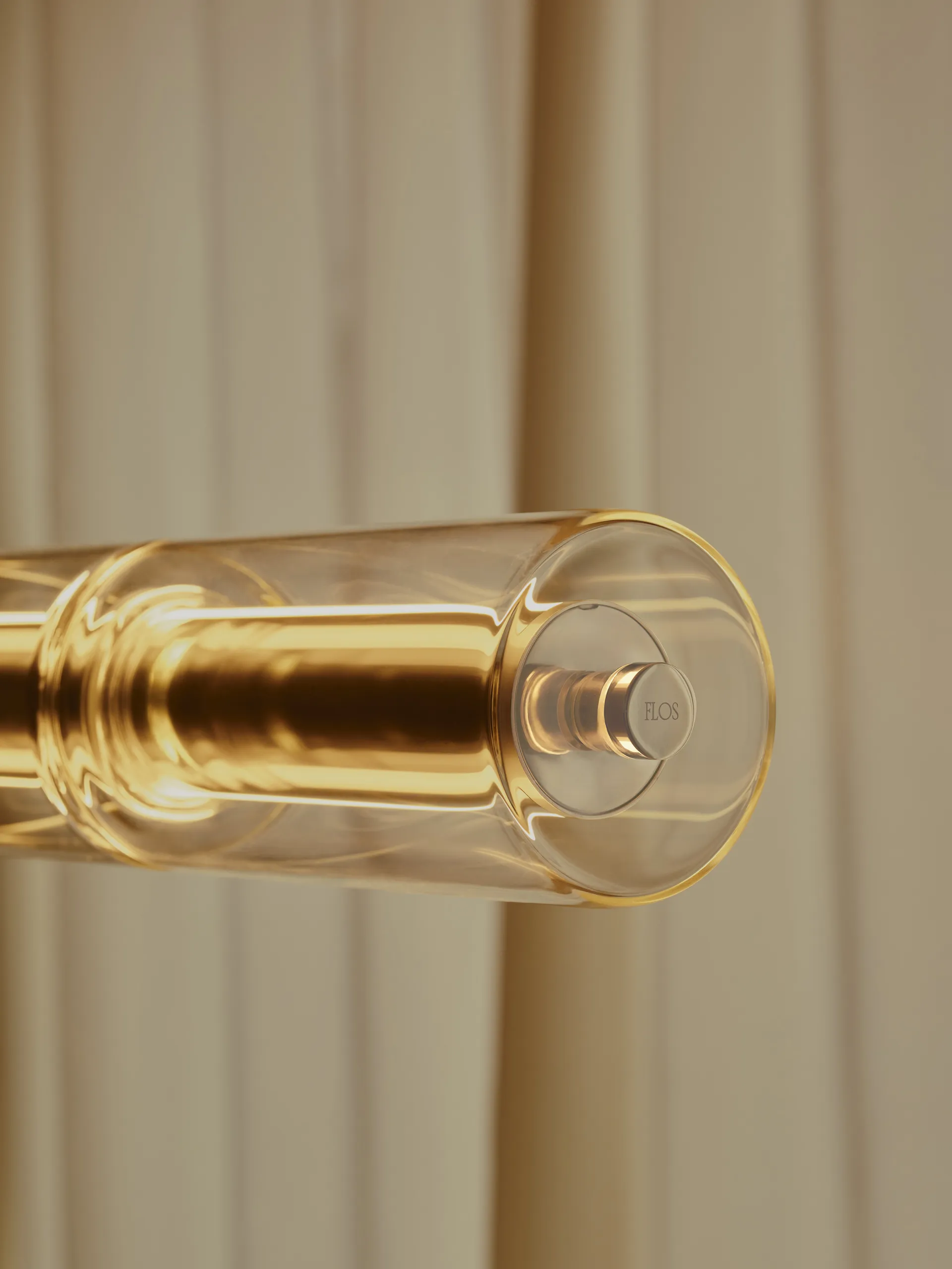 Luce Cilindrica S1 kattovalaisin 165,6 cm, Glass Flos