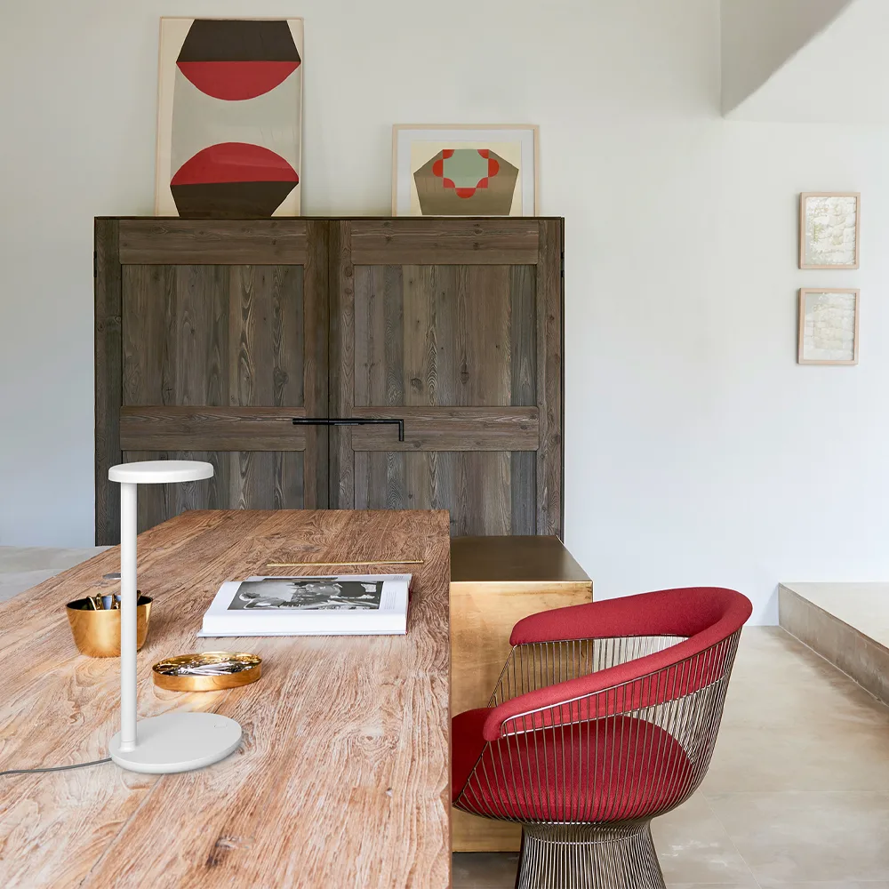 Oblique pöytälamppu, Ruskea Flos