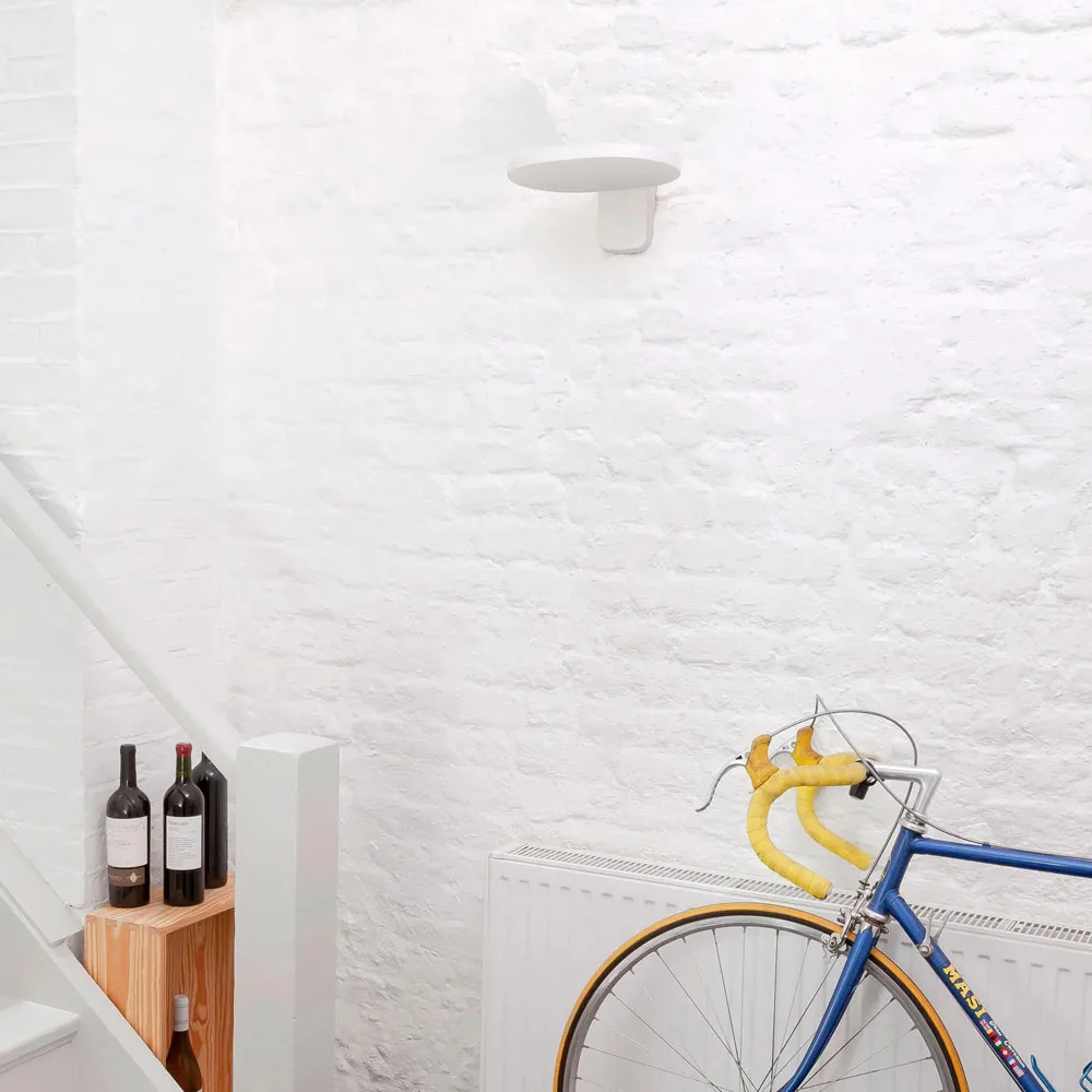 Oplight W1 seinävalaisin, Valkoinen Flos