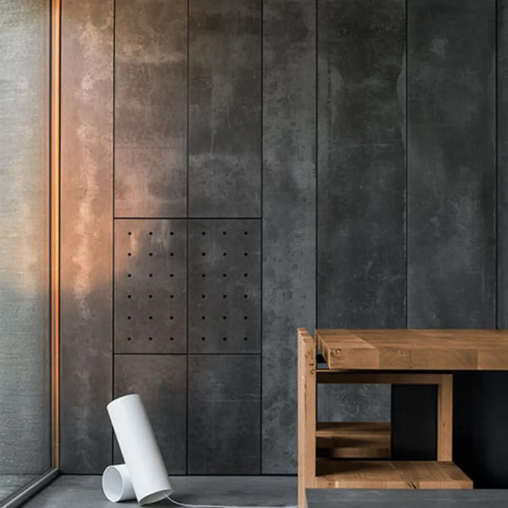 Sawaru lattiavalaisin, Kulta Flos