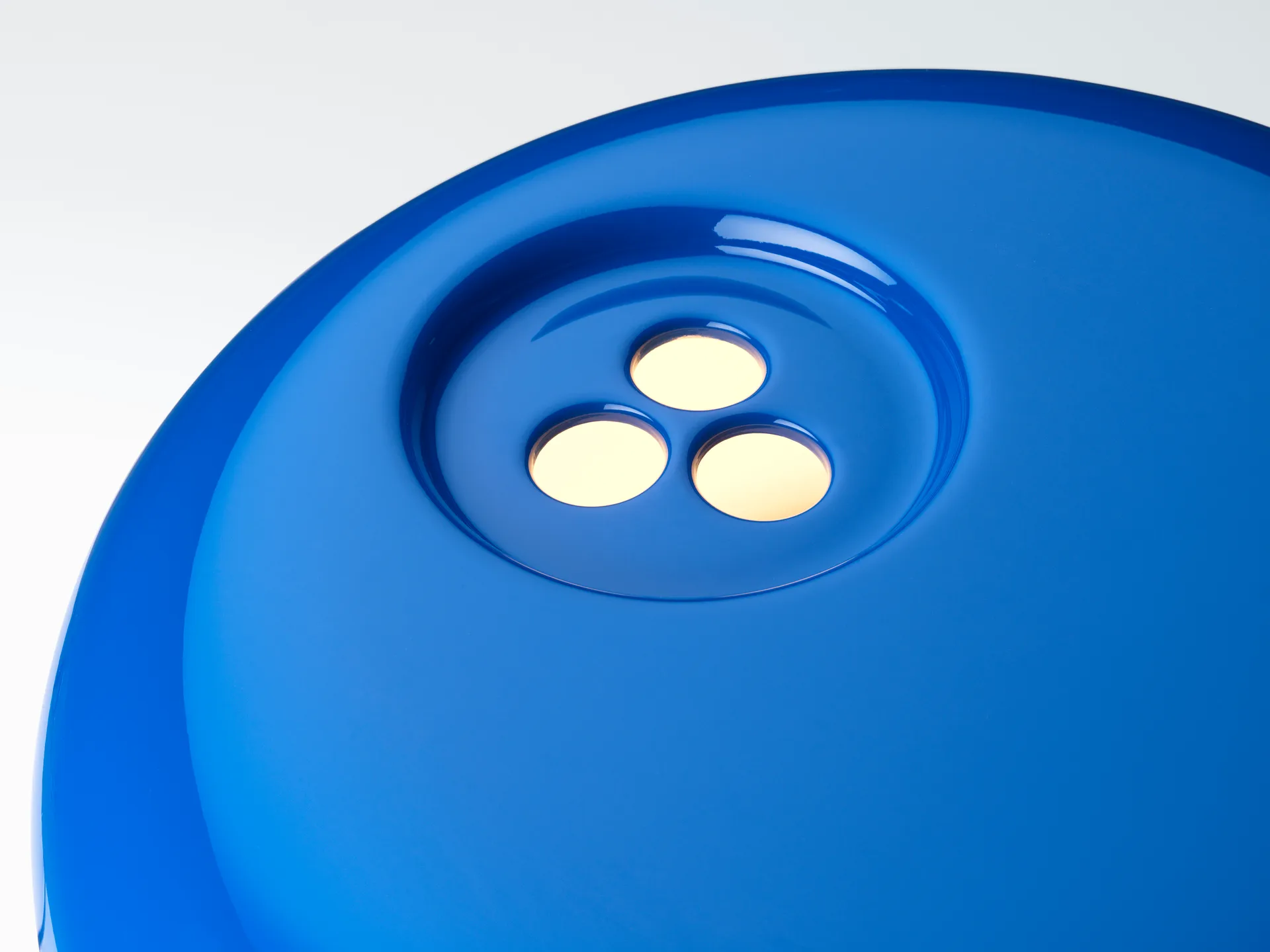 Snoopy pöytälamppu, Navy blue Flos