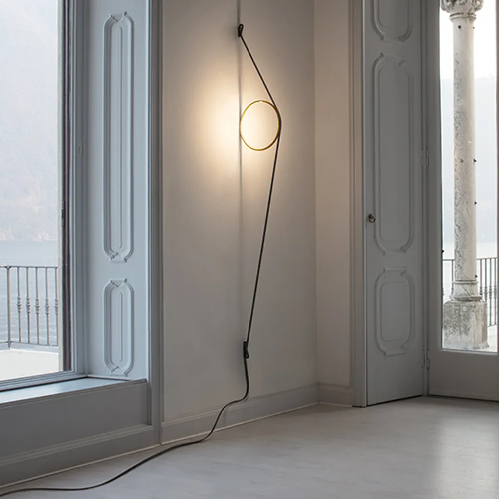 Wirering seinävalaisin, Rosa valkoinen Flos