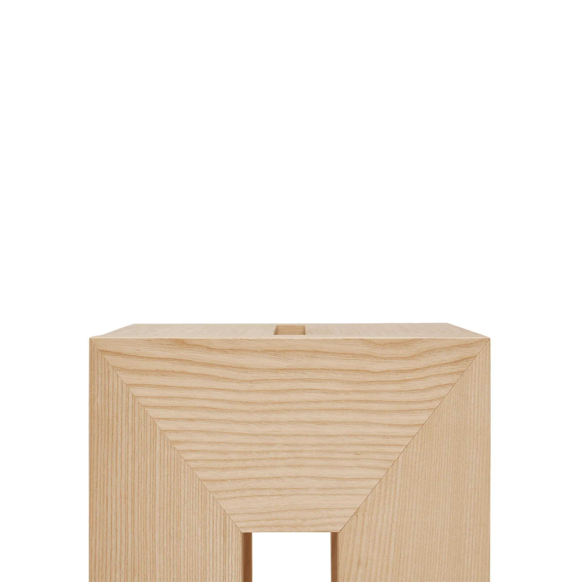 Monolith sivupöytä, Saarnia, 29x29x36 cm Form & Refine