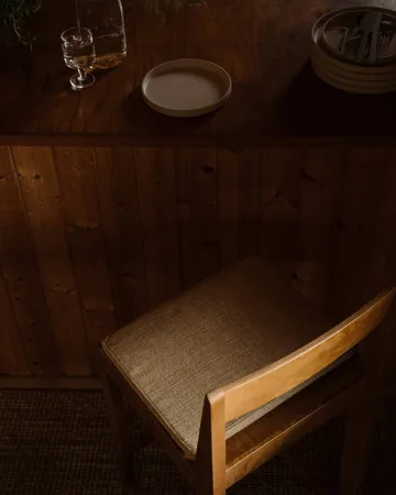 Bar Chair 01 istuintyyny baarituoliin - Camel, 32x40x4 cm - FRAMA