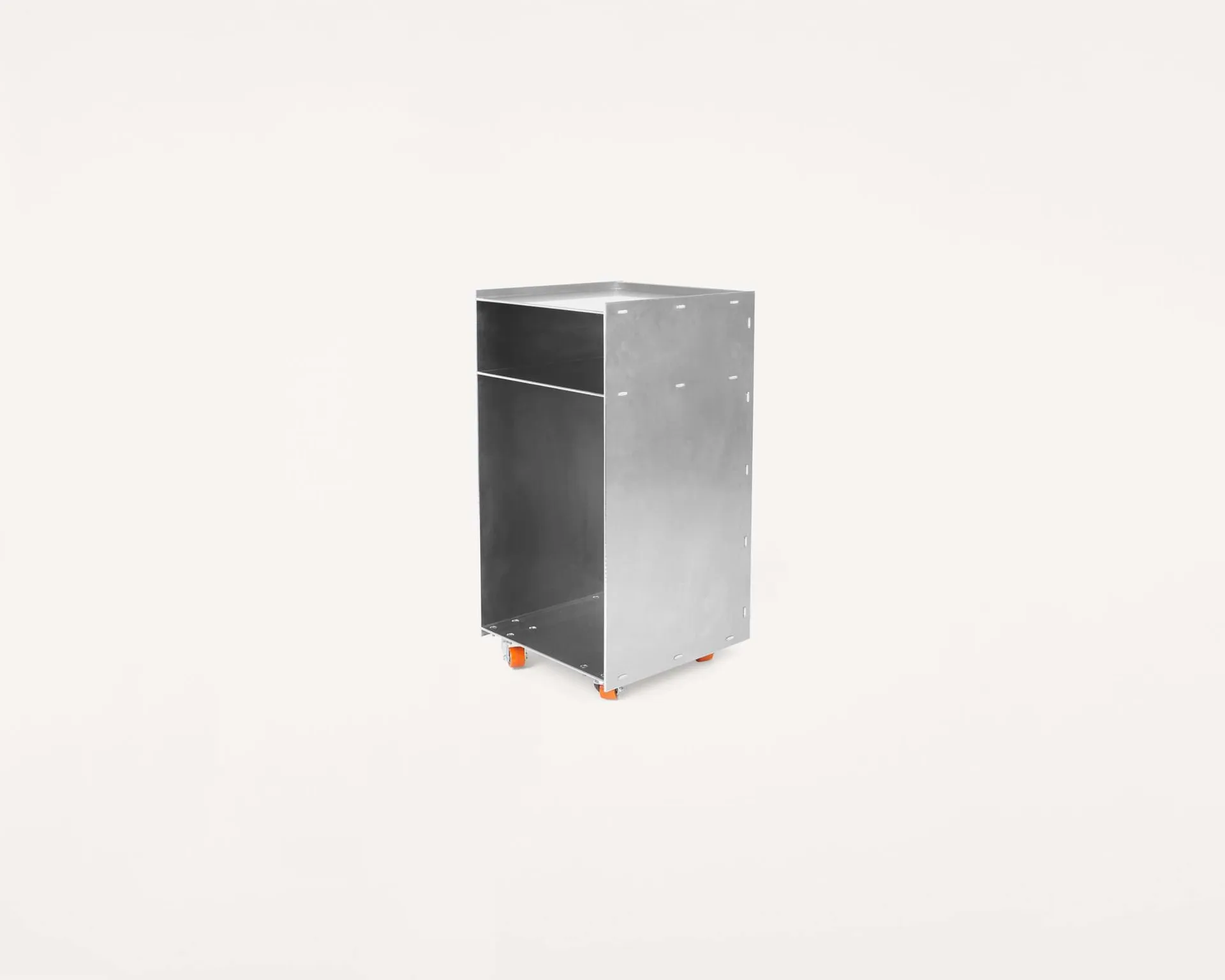 Rivet Cart apupöytä pyörillä, Alumiini, 32,8x33,8x65 cm FRAMA