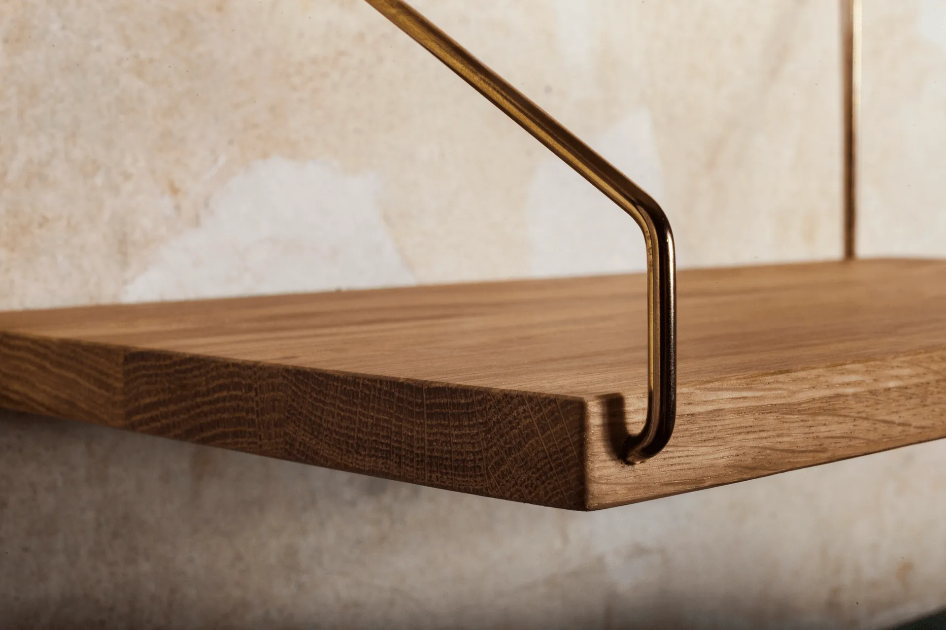 Single Shelf seinähylly, Tammi-messinki, 40x20 cm FRAMA
