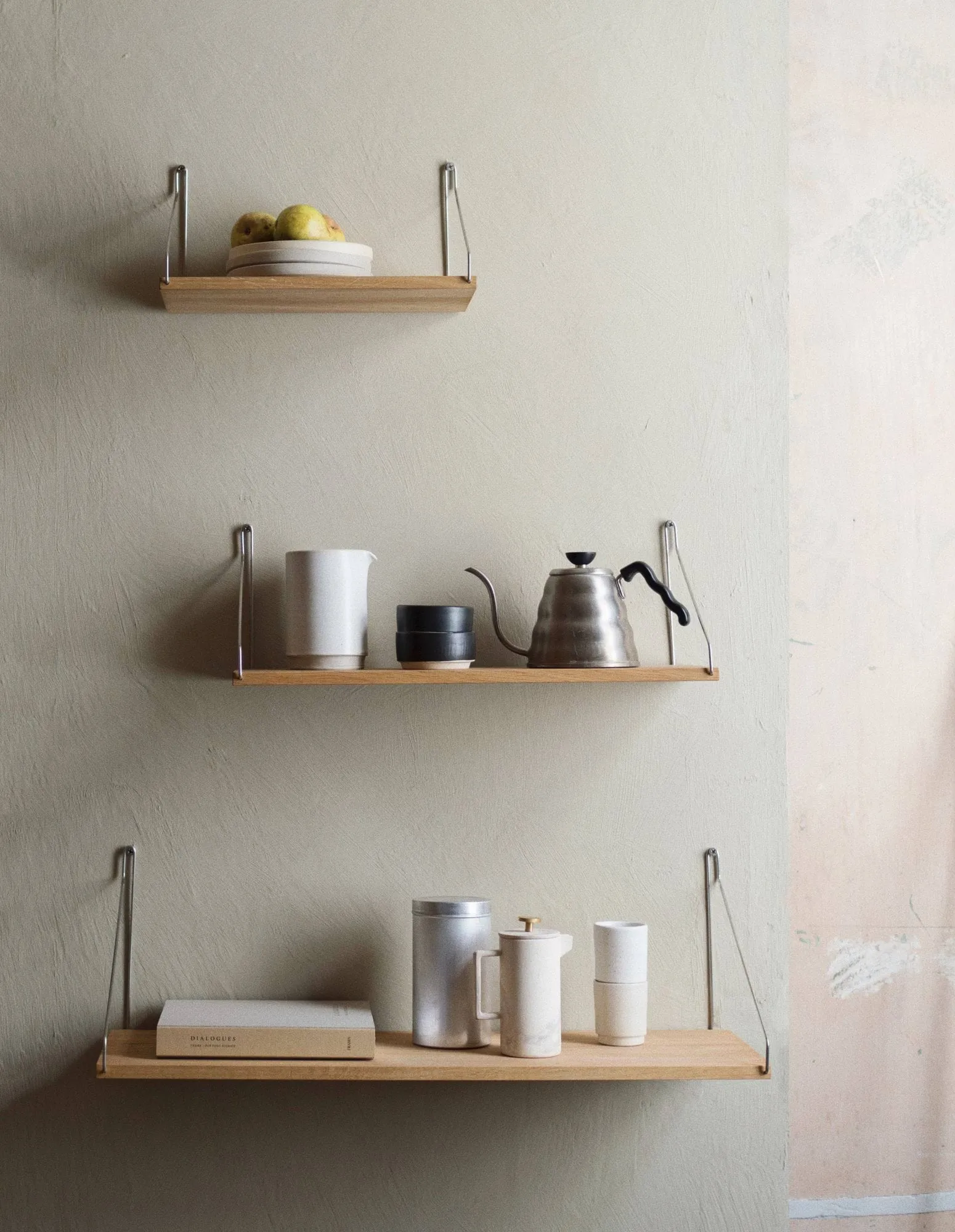 Single Shelf seinähylly, Tammi-ruostumaton teräs, 80x27 cm FRAMA