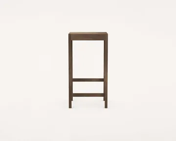 Stool 01 baarijakkara - Tummanruskea koivu, 76 cm - FRAMA