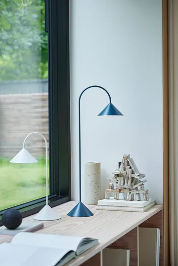 Grasp kannettava pöytälamppu - Matte White, 47 cm - Frandsen