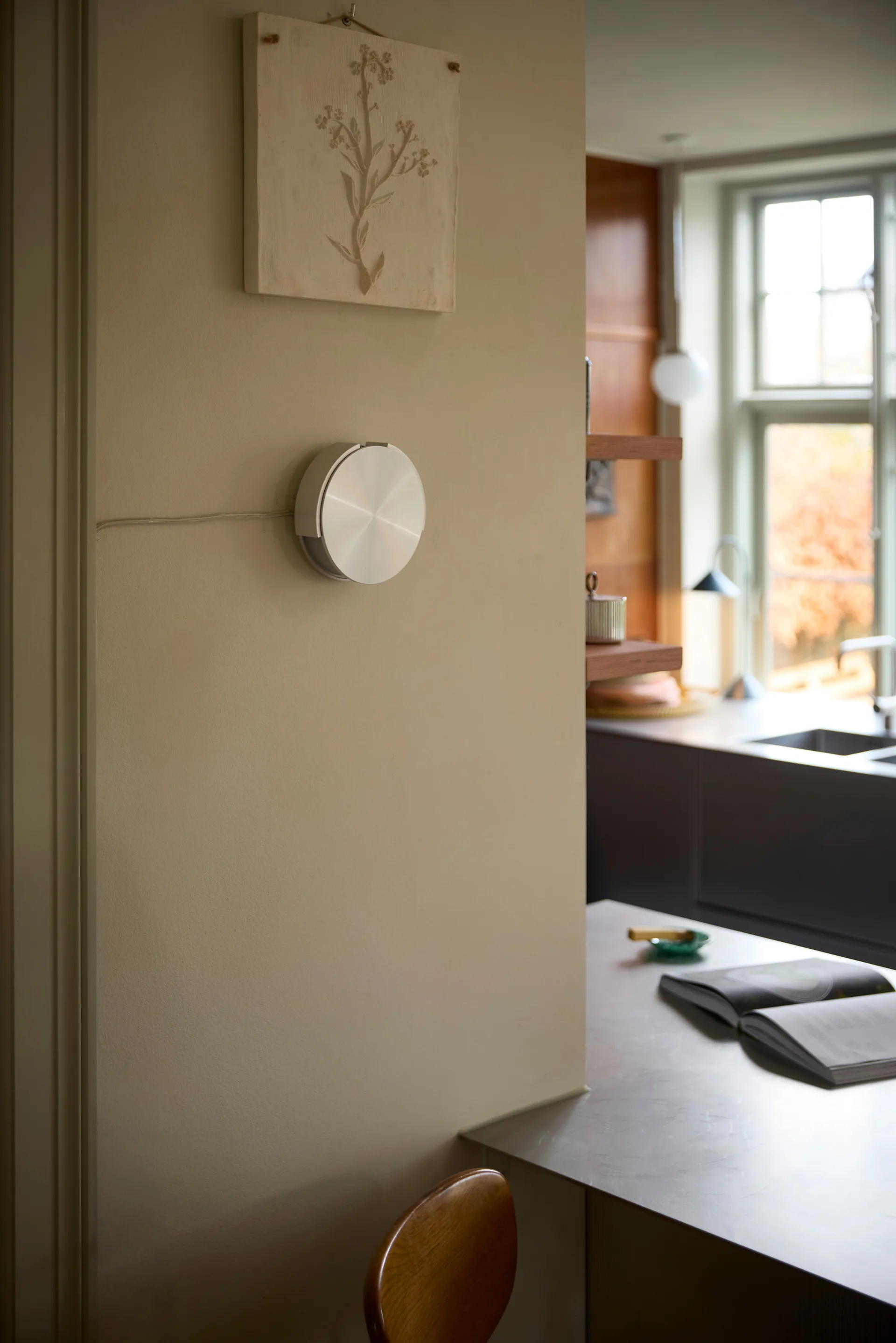 Rotate seinälamppu, Harjattu alumiini Frandsen