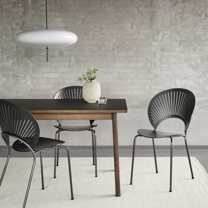 Ana ruokapöytä 220–320 x 95 cm, Nanolaminaatti musta-savustettu tammi Fredericia Furniture