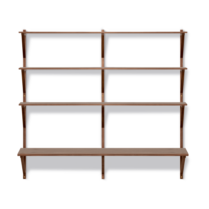 BM29 hylly kirjoituspöydällä 149x134 cm, Pähkinälakka Fredericia Furniture