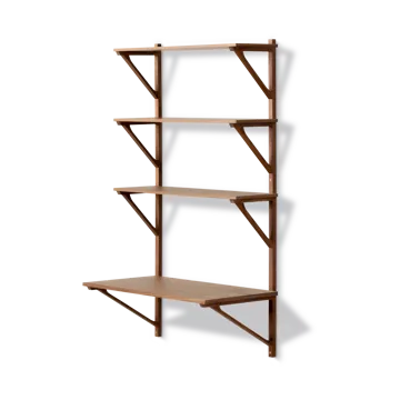 BM29 hylly työpöydällä 78x134 cm - Pähkinälakka - Fredericia Furniture