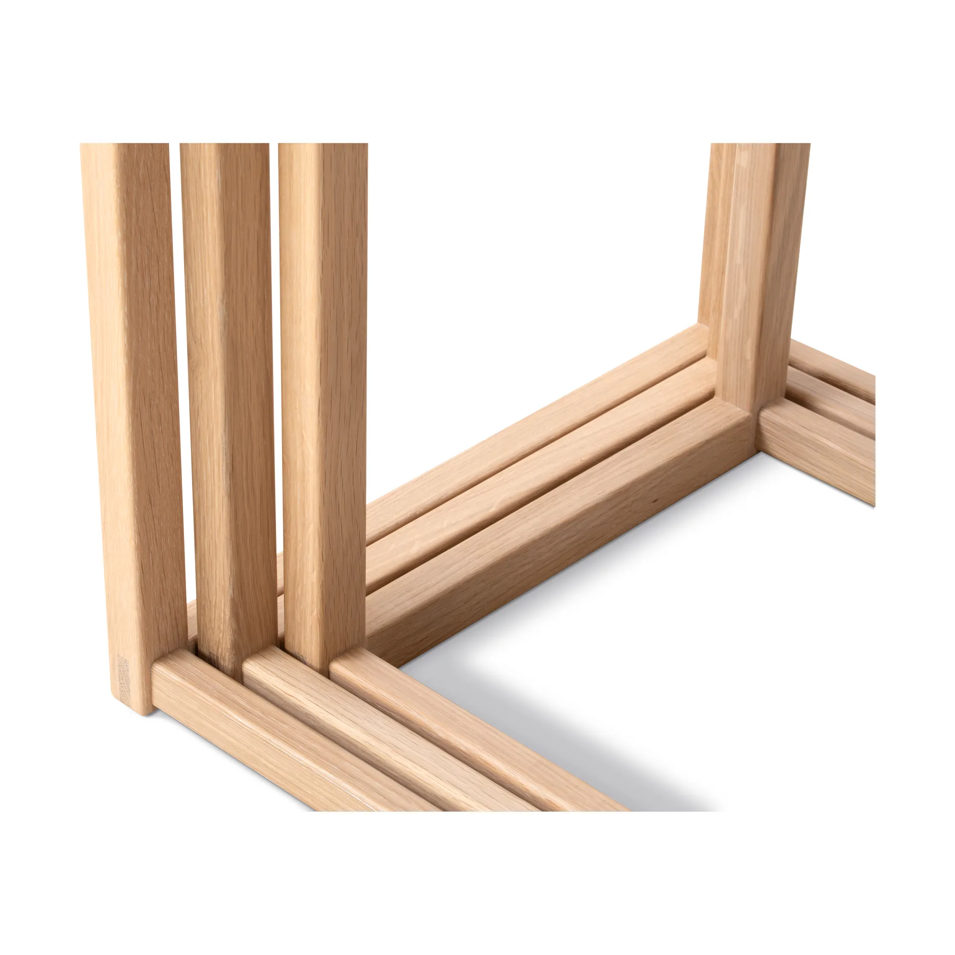 BM375 Nesting-pöytä 3 osaa, Vaaleaksi öljytty tammi Fredericia Furniture