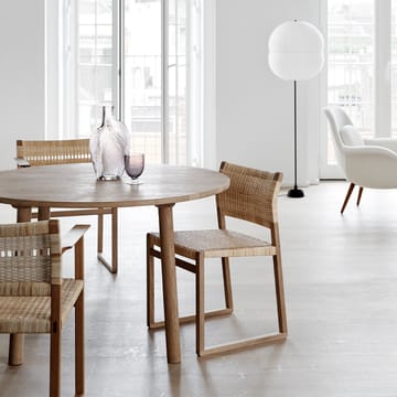 BM61-tuoli - Punottu luonnonöljytty tammeteline - Fredericia Furniture