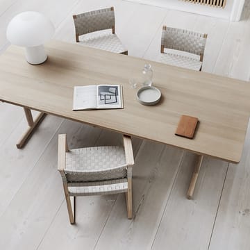 BM62 käsinojatuoli - Punottu luonnonöljytty tammeteline - Fredericia Furniture