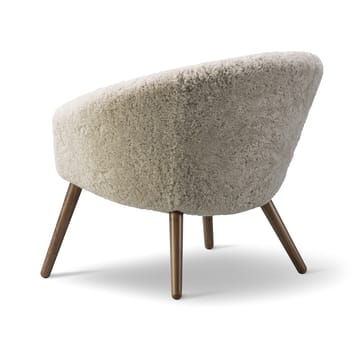 Ditzel lounge tuoli lampaantalja - Moonlight-walnut - Fredericia Furniture