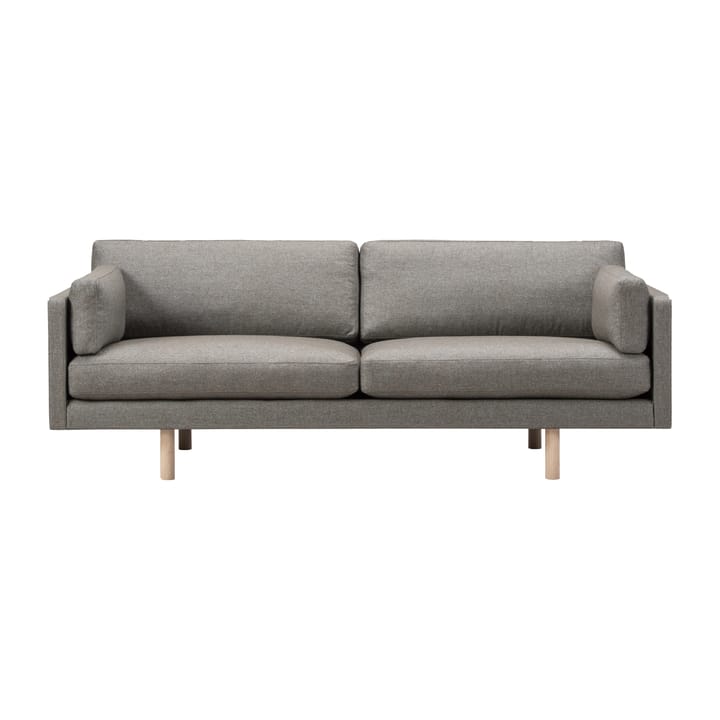 EJ220 2062 sohva 2-istuttava - Bardal 860-saippuoitu tammi - Fredericia Furniture