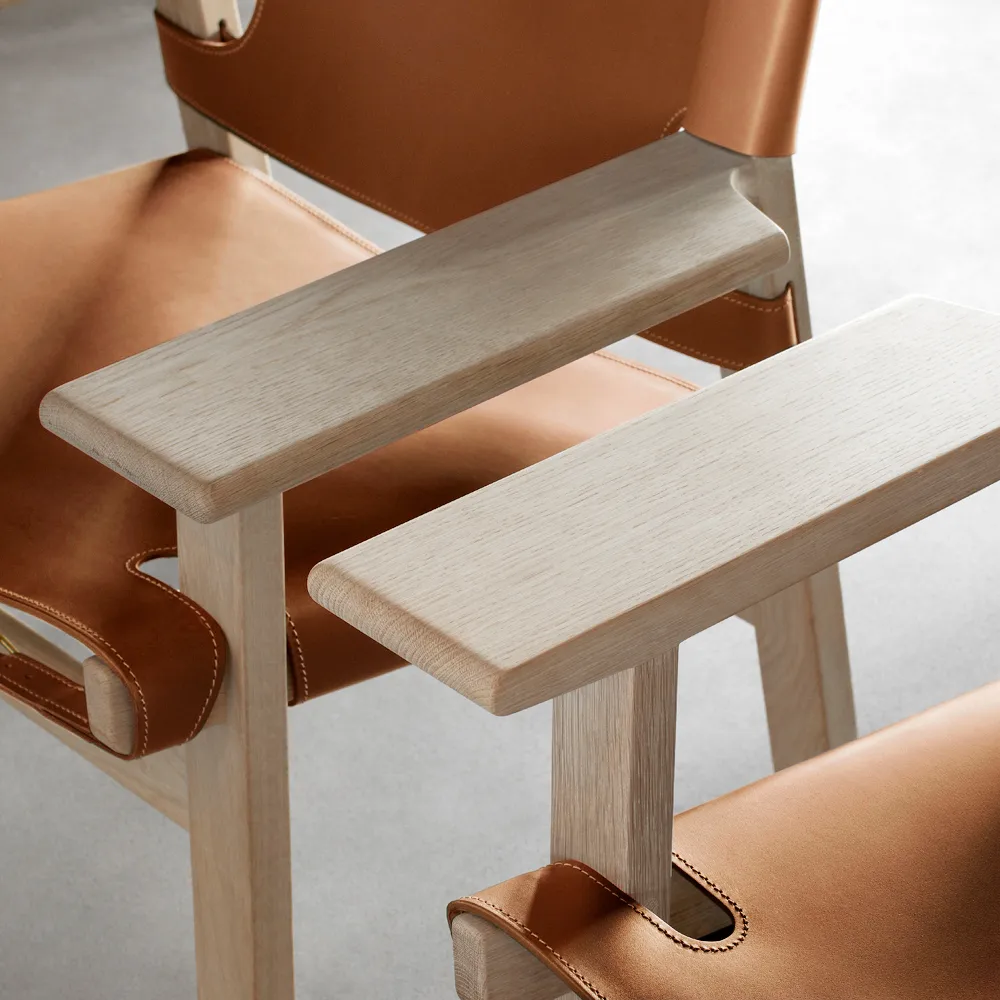 Espanjalainen tuoli nojatuoli, Nahka luonnonmusta lakattu tammi Fredericia Furniture