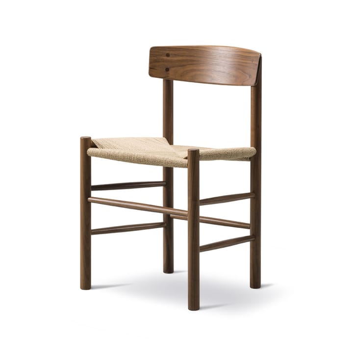 J39-tuoli, Öljytty pähkinä-solmittu luonnonväri Fredericia Furniture
