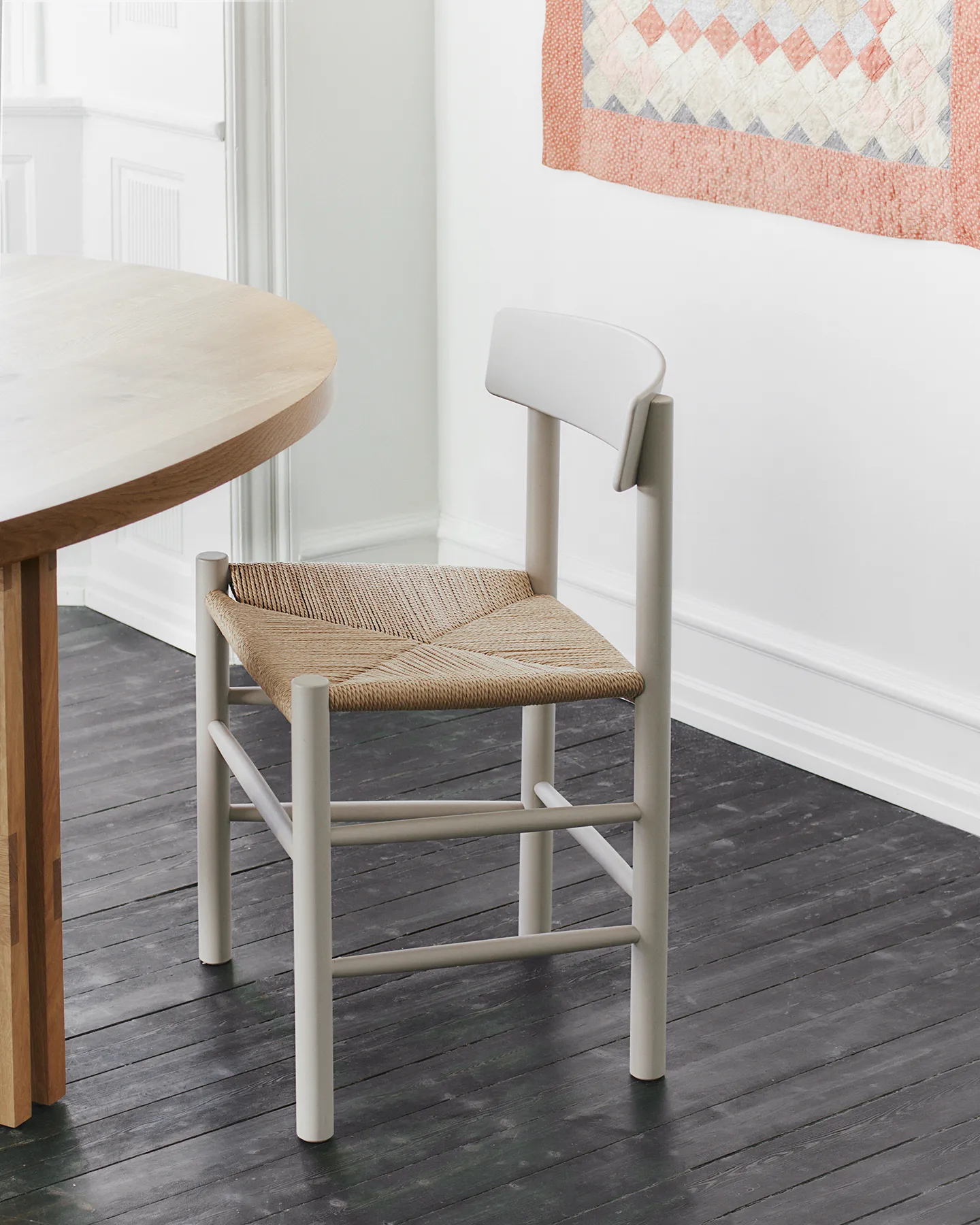J39 tuoli, Pebble grey kietoutunut natural Fredericia Furniture