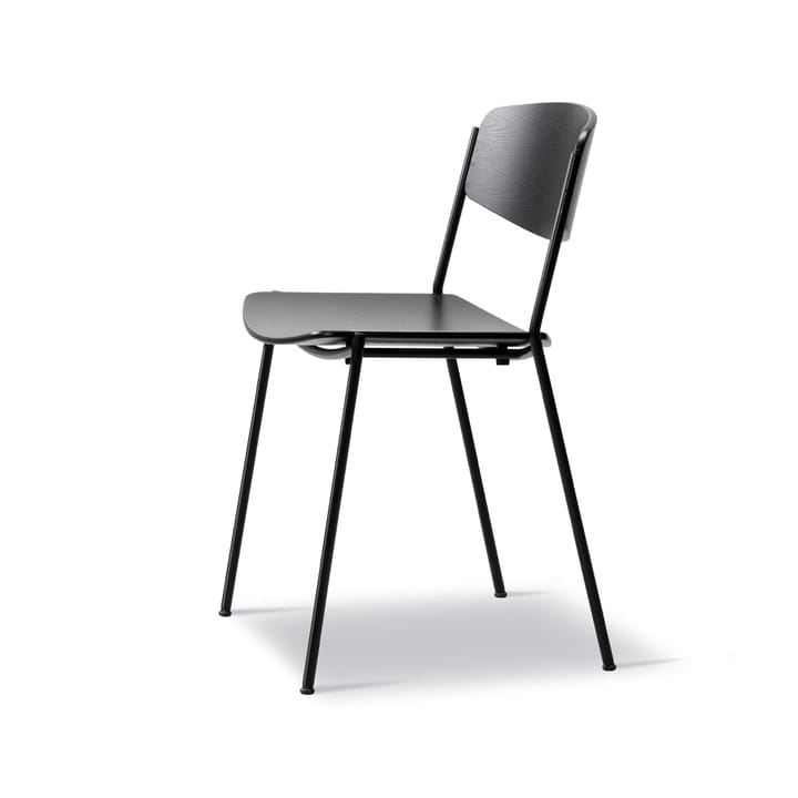 Lynderup 3080 tuoli, Musta pyökki musta teräsjalka Fredericia Furniture