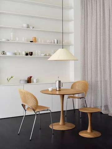 ND105 Trisse-jakkara - Savustettu öljytty tammi, Ø40x46 cm - Fredericia Furniture