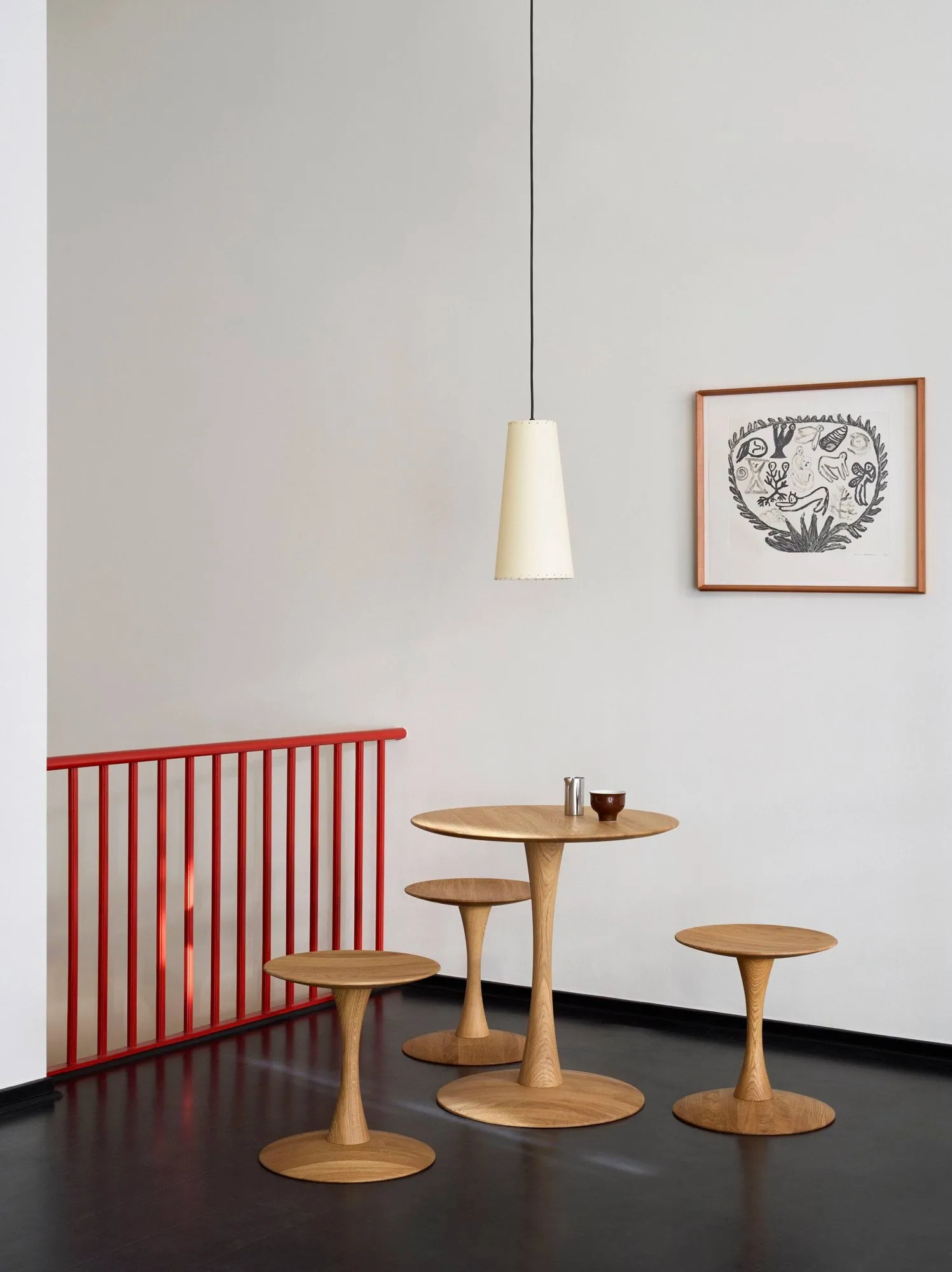 ND107 Trisse ruokapöytä, Öljytty tammi, Ø75x73 cm Fredericia Furniture