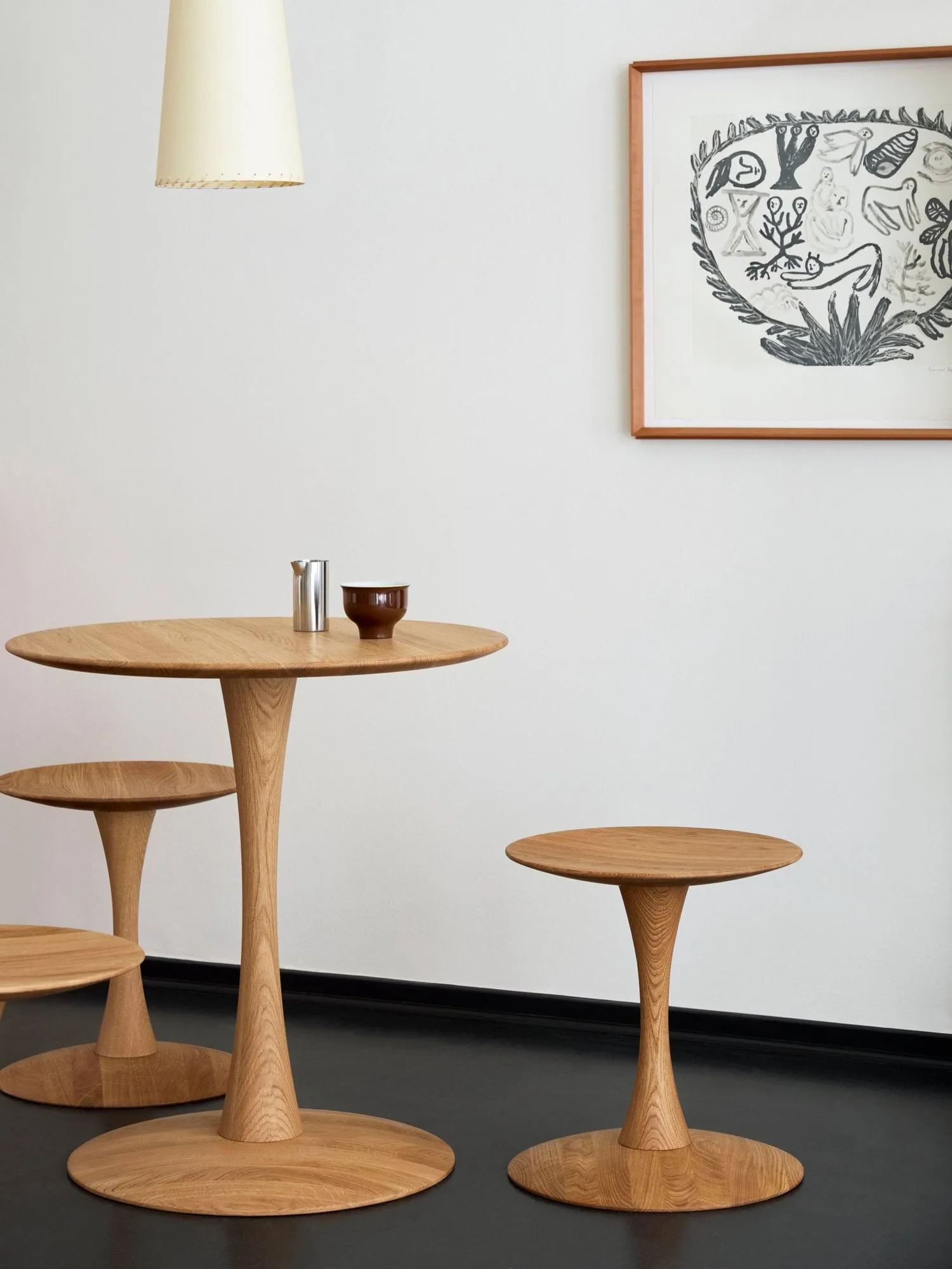 ND107 Trisse ruokapöytä, Öljytty tammi, Ø75x73 cm Fredericia Furniture