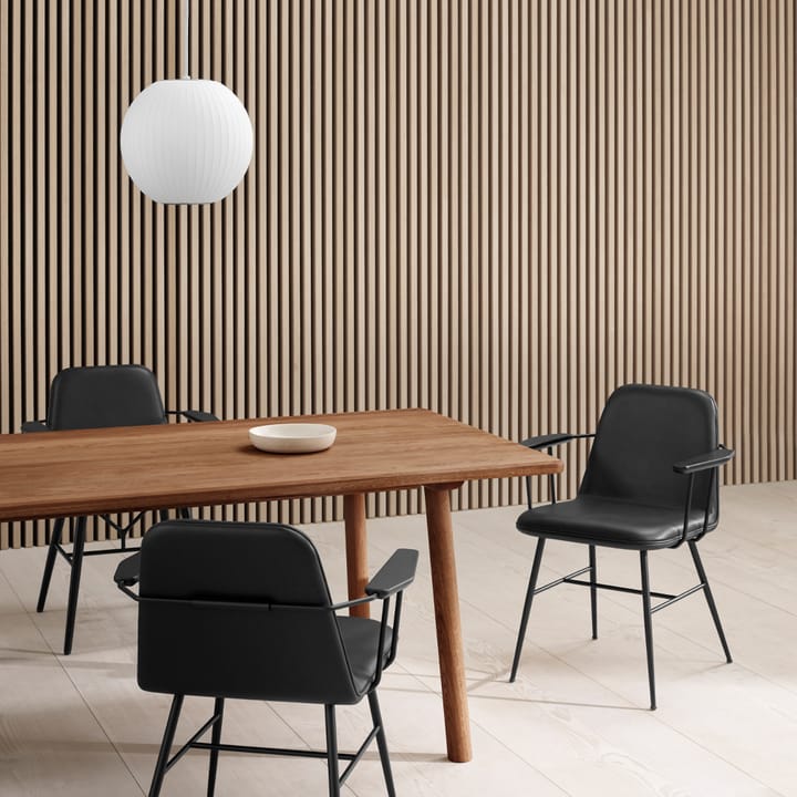 Taro 6106 ruokapöytä, Saippuoitu tammi, 220x93,5 cm Fredericia Furniture