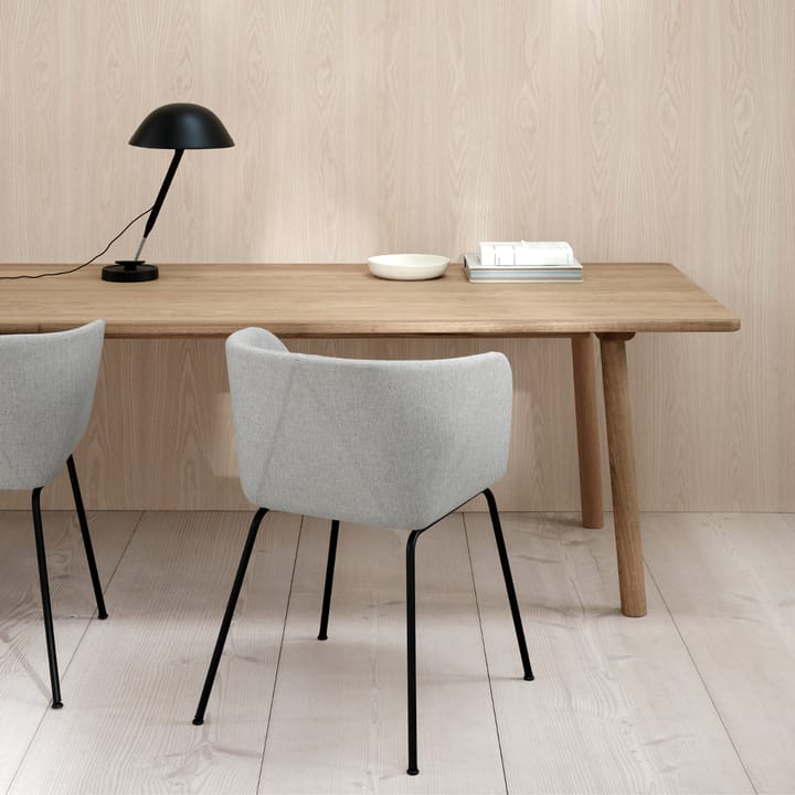 Taro 6106 ruokapöytä, Savustettu tammi, 220x93,5 cm Fredericia Furniture