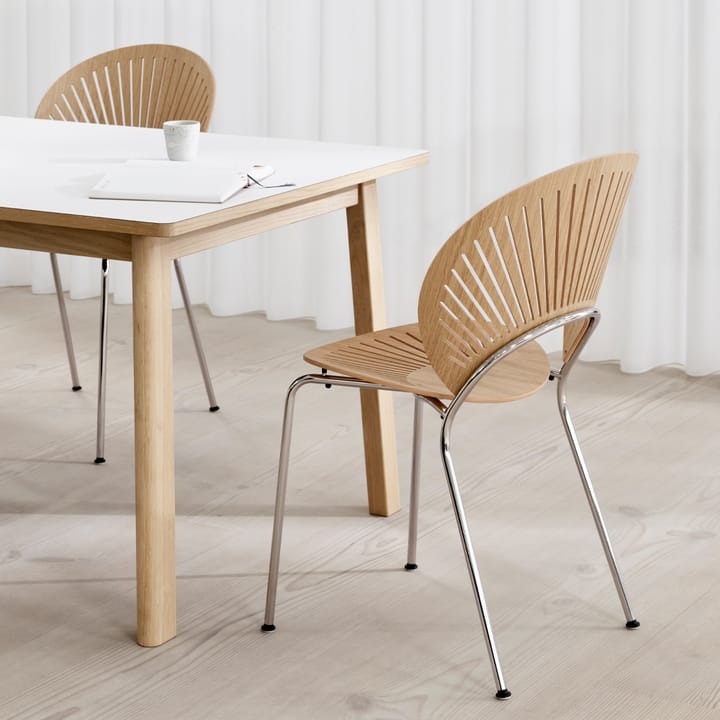 Trinidad 3398 tuoli, Musta petsattu saarni - jalka musta Fredericia Furniture