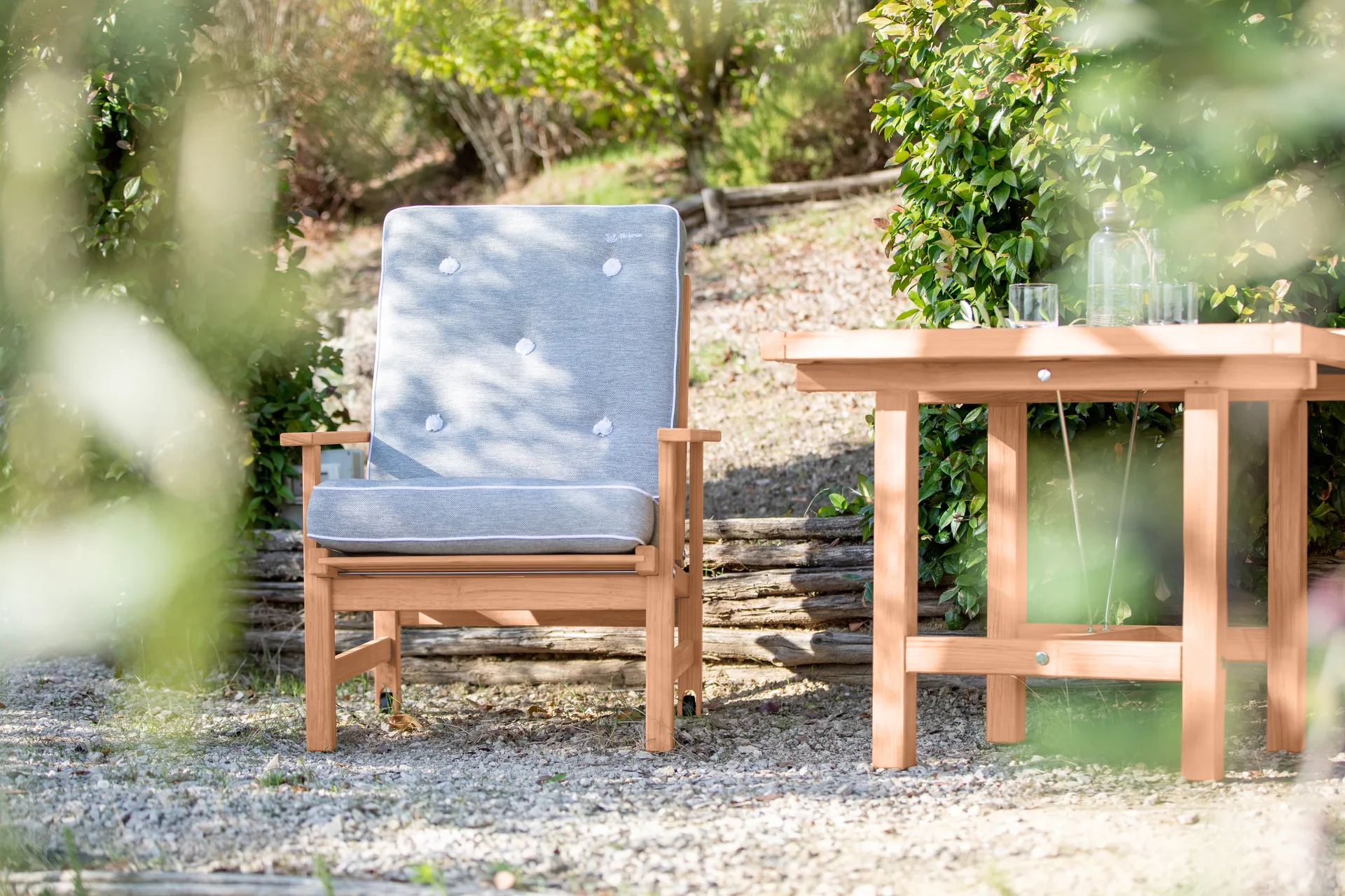 05 nojatuoli, Redwood Fri Form